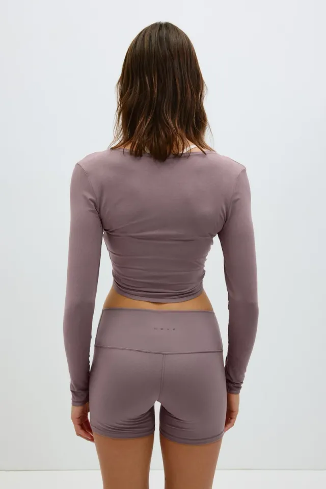 Cropped Long Sleeve Yoga Top – image 5