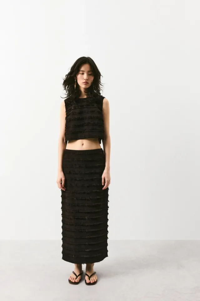Brown Cropped Fringe-Trimmed Sleeveless Top with Keyhole Back – image 2