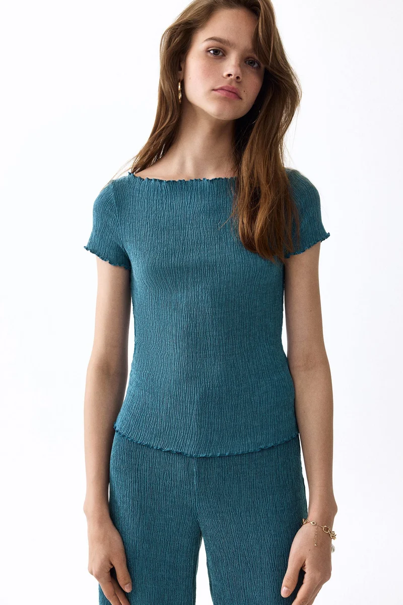 Crinkled Boat-Neck Top