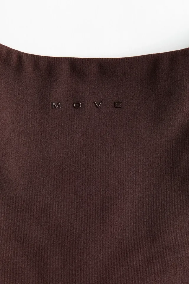 Twist-Detail SoftMove™ Sports Top – image 7