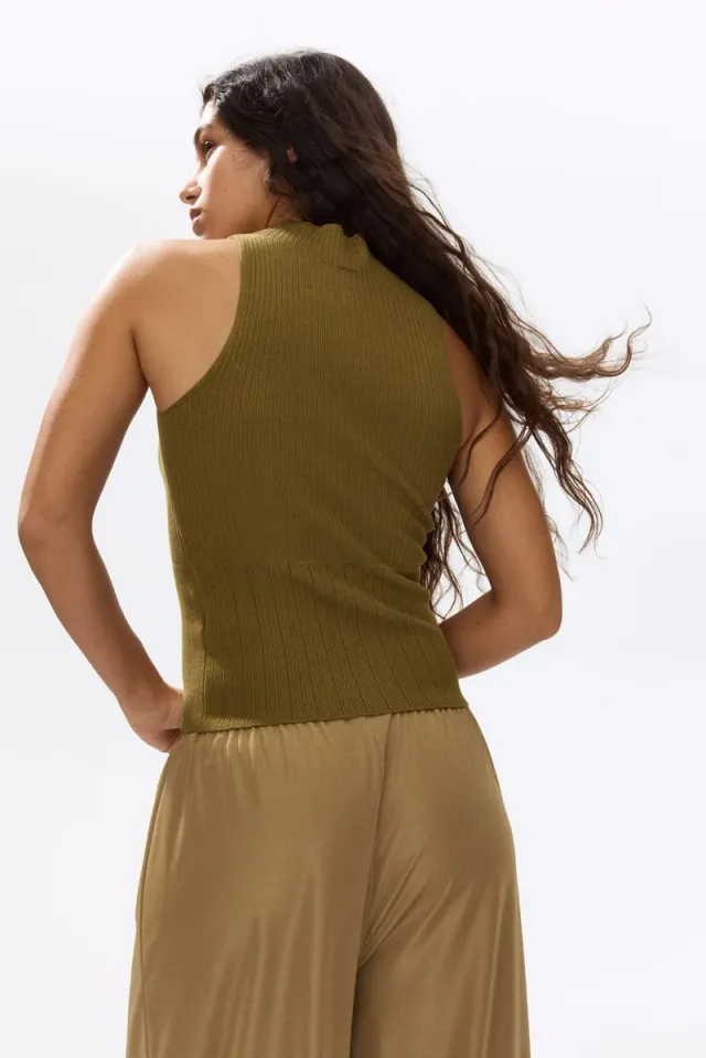 Ribbed Turtleneck Top – image 4