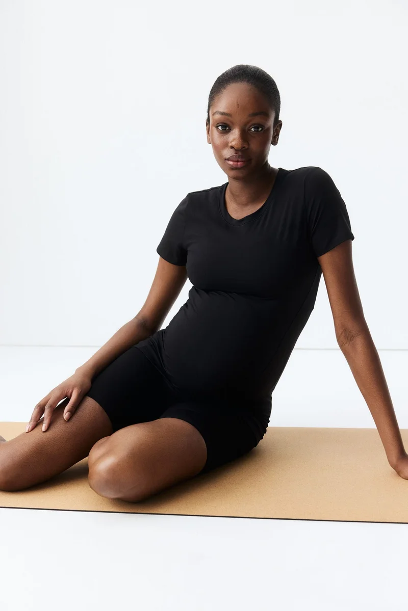 MAMA Sports Top