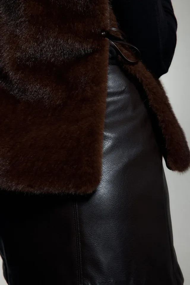 Brown Faux Fur Vest with Open Sides and Lining – image 5