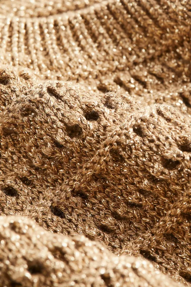 Beige Crochet-Look Pointelle-Knit Cropped Top – image 6