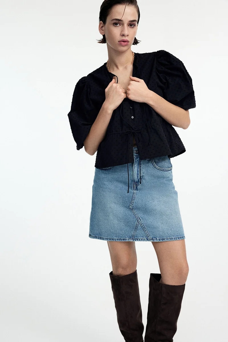 Puff-sleeved cotton blouse