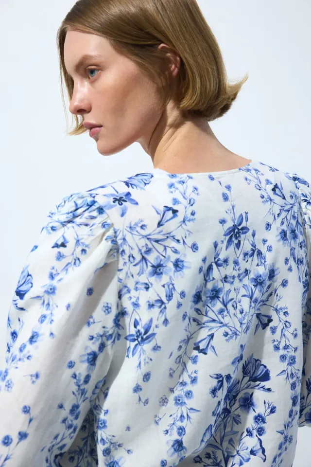 Linen Blend Blouse – image 4