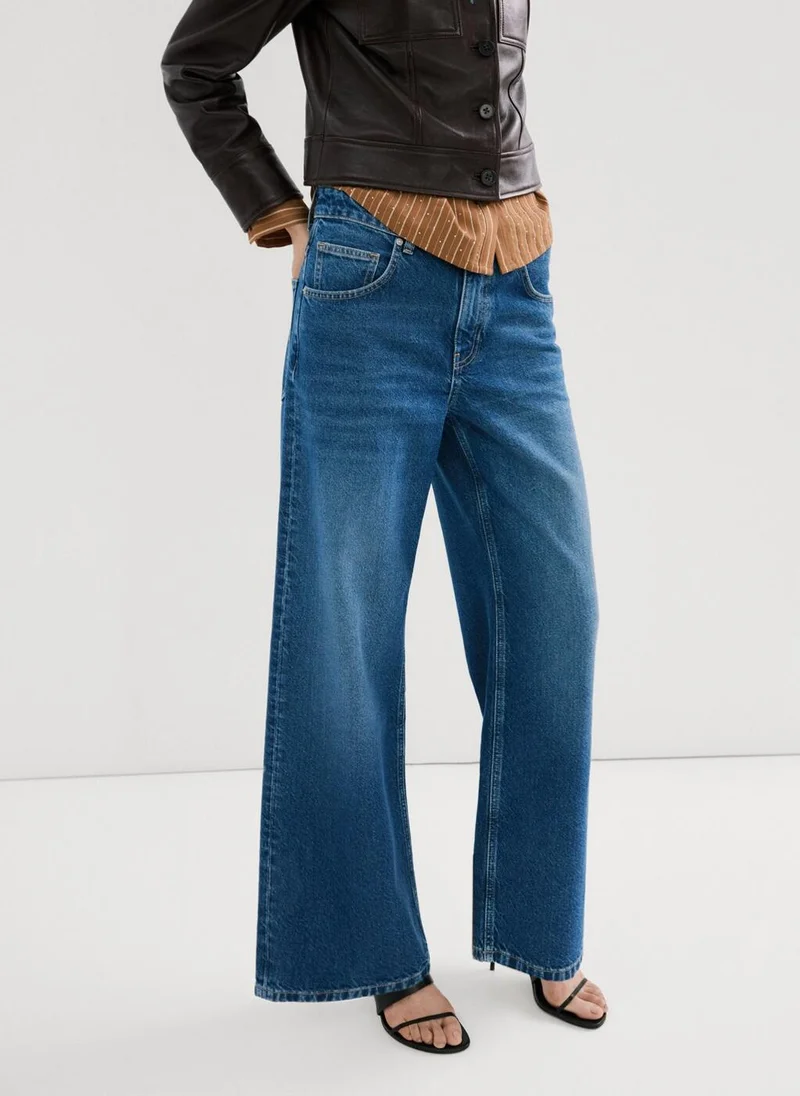 Mid-rise Straight Jeans