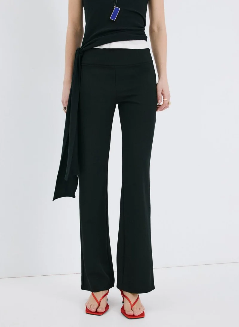 Mid-rise Flare Trousers