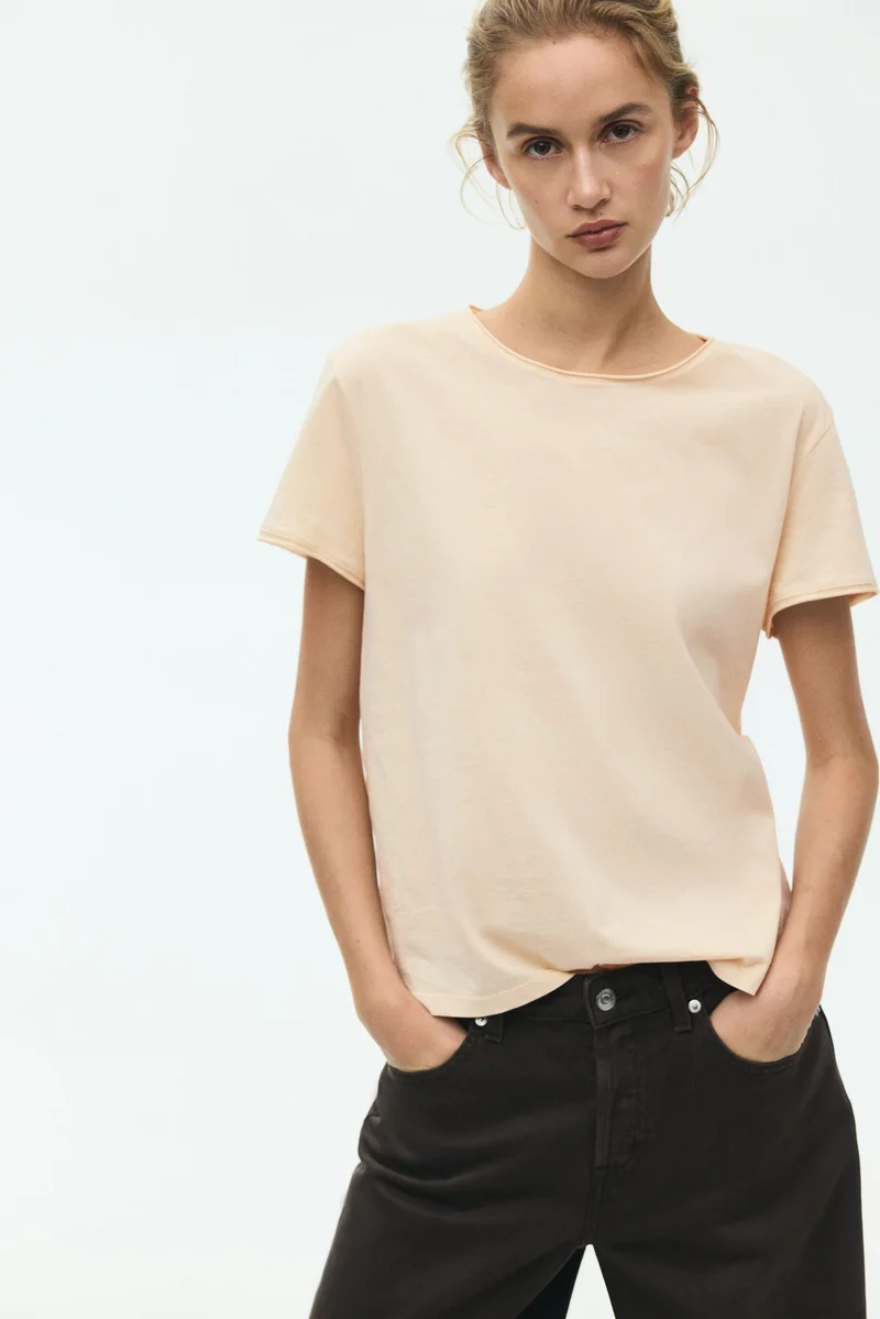 Roll-edge T-shirt