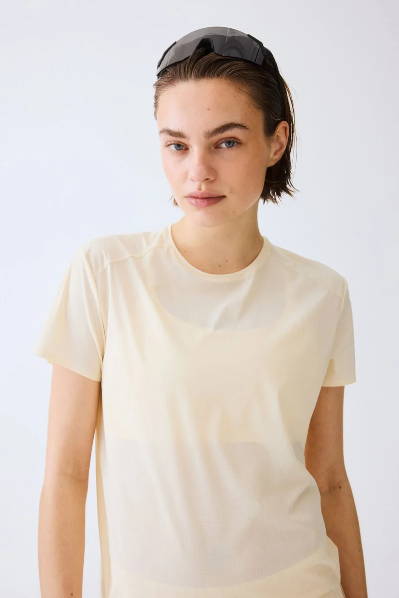 Regular Fit Running T-shirt DryMove™