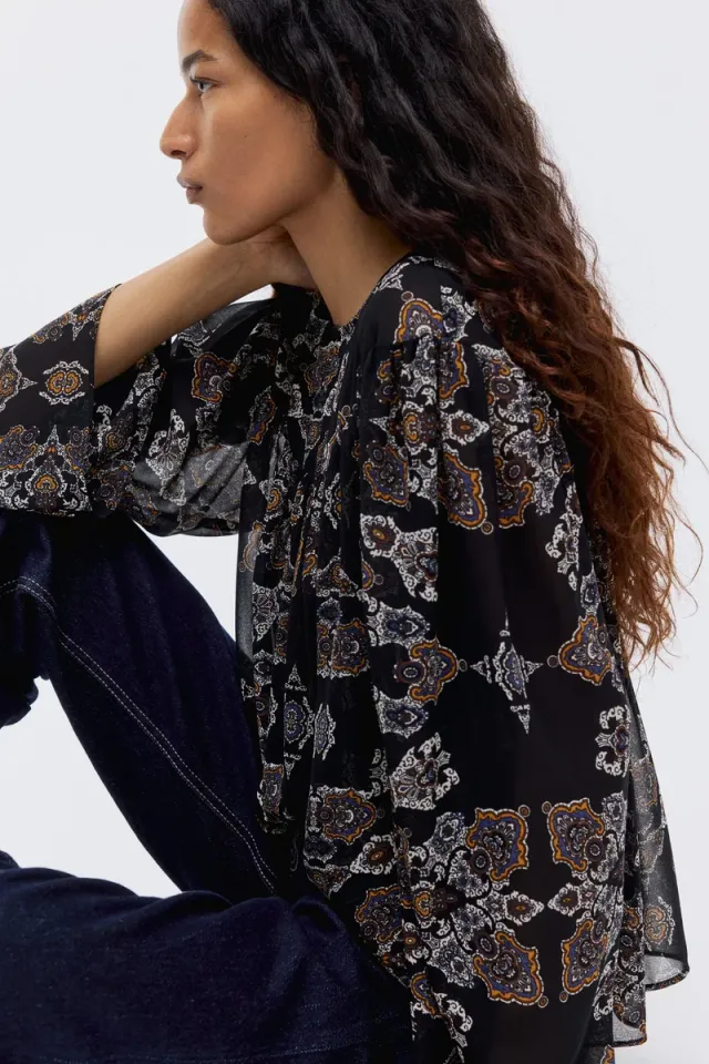 Patterned Blouse – image 3