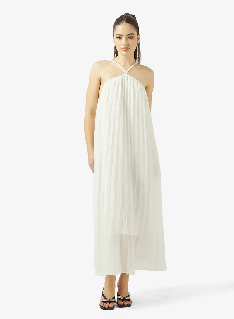 Halter Neck Pleated Maxi Dress