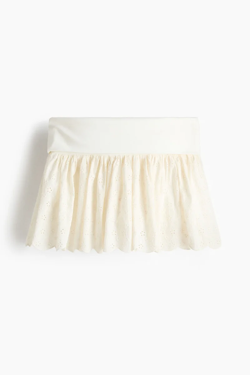 Broderie anglaise mini skort