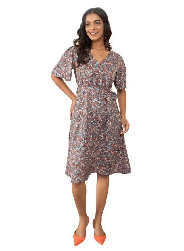 Floral Print V-Neck Wrap Knee Length Dress – image 7