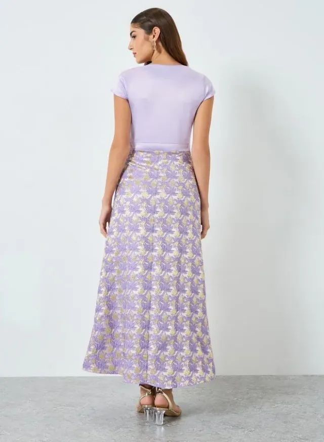 Women's Short Sleeve A-Line Maxi Dress Lilac – image 4