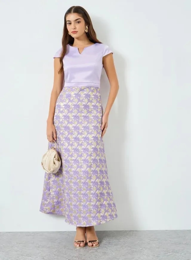 Women's Short Sleeve A-Line Maxi Dress Lilac – image 5