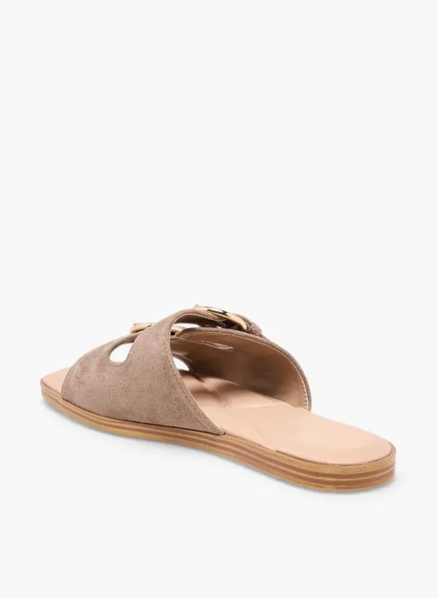 Women's Slip-On Sandals – image 4