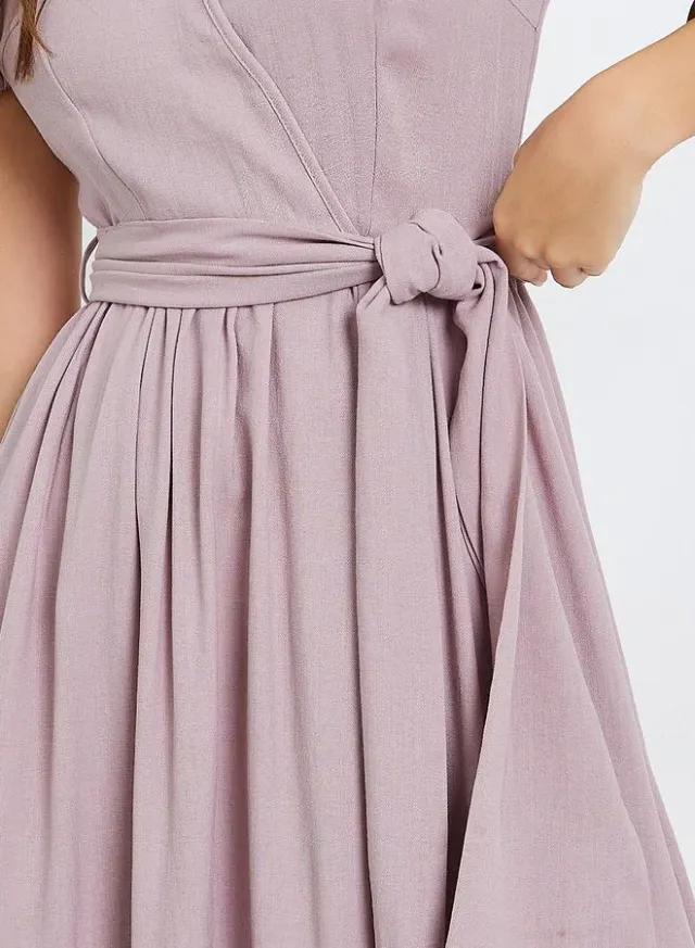 Dusty Lavender Short Sleeve Wrap Midi Dress – image 4