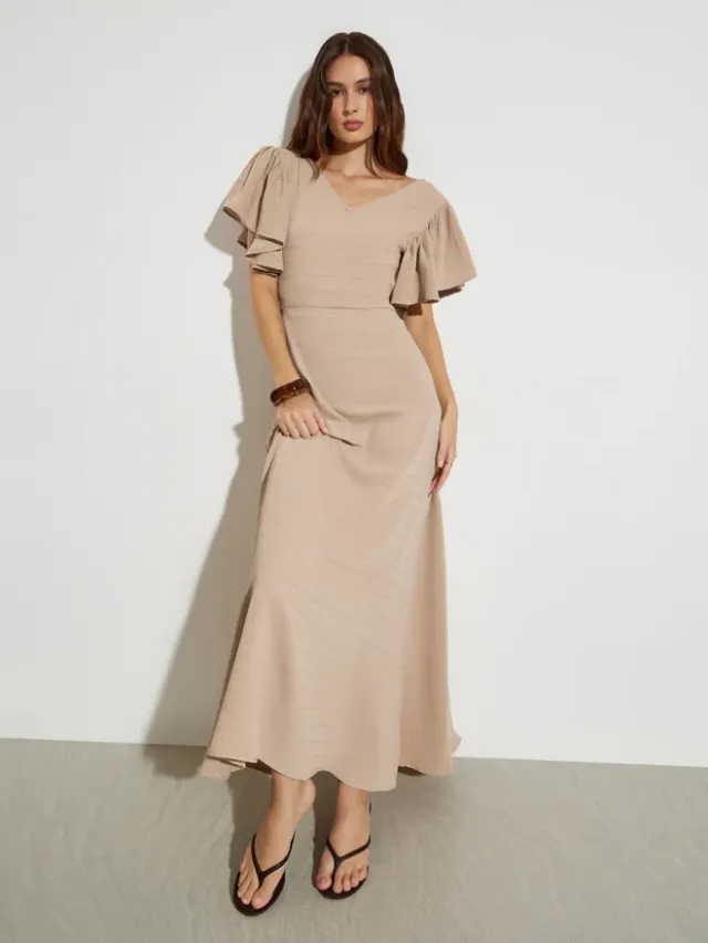 Textured Frill Sleeve Maxi Dress Beige – image 3