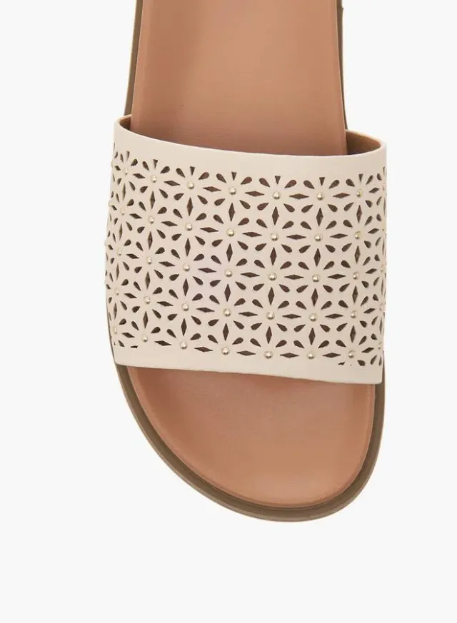 Women Laser Cut Flat Sandals – image 4