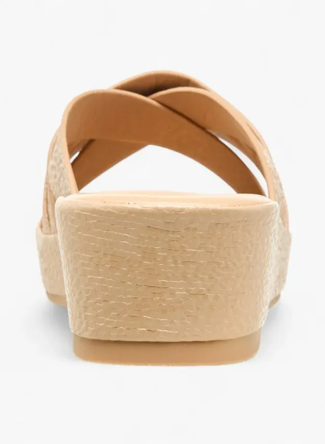 Women's Textured Cross Strap Sandals – image 5