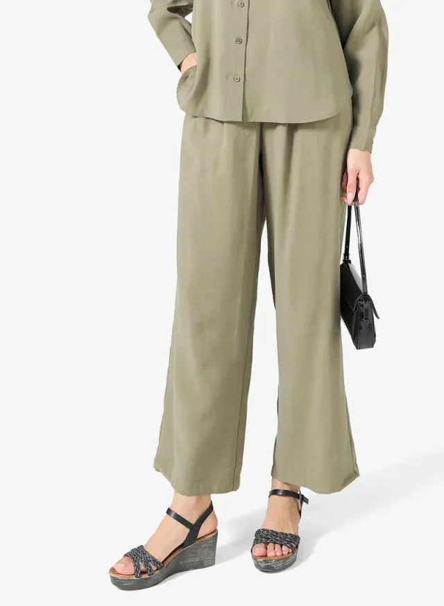 Mid Wedge Casual Sandal – image 5