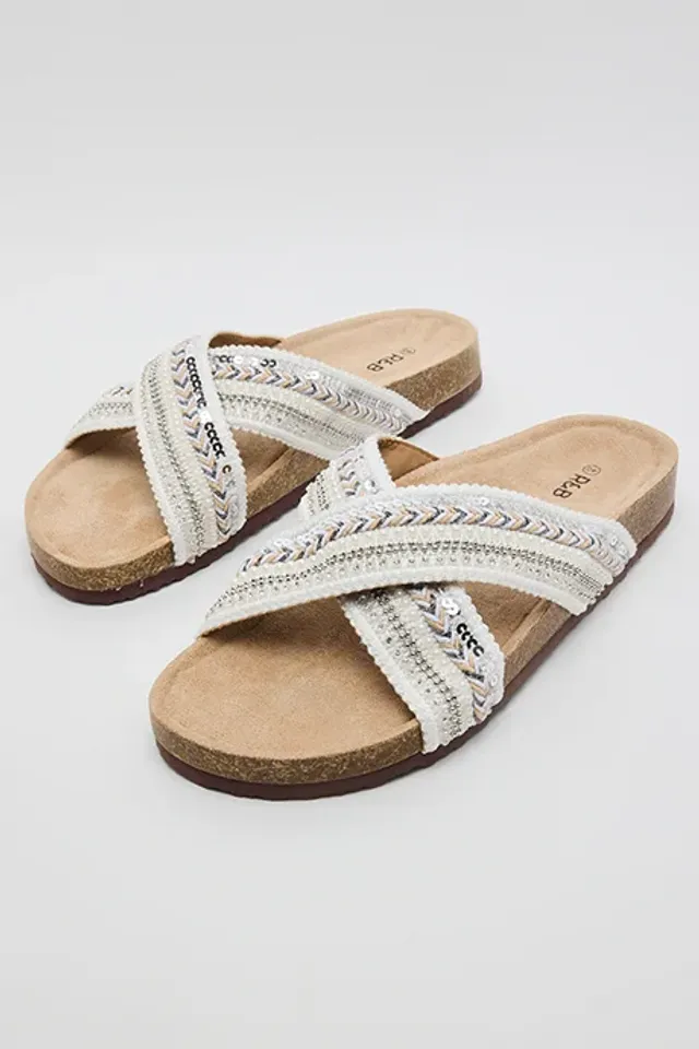 Embroidered Flat Sandals – image 4