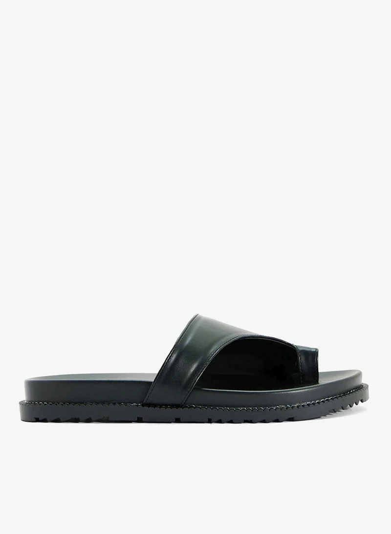 Flat Sandal