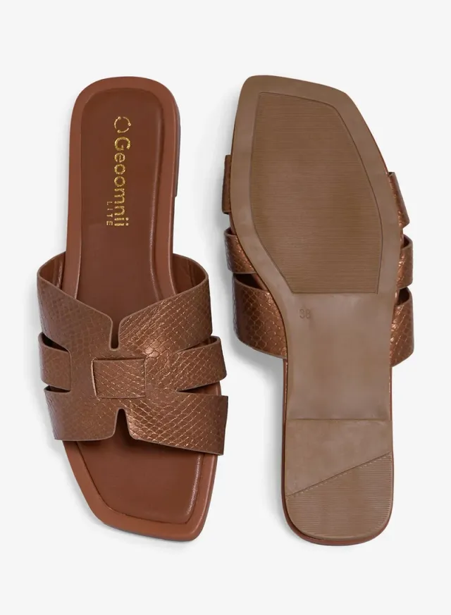 Women's Comfortable Slip-On Flat Sandals – image 5