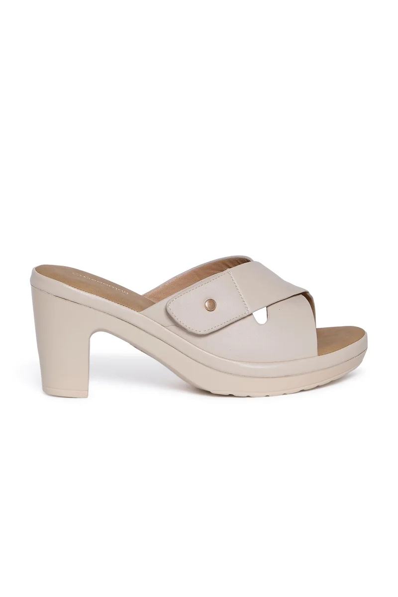 Geoomnii Women's Cushioned Slip-On Comfort Slide Sandals