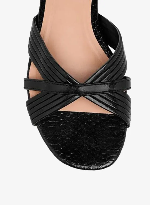 Women's Criss Cross Slip-On Flat Sandals – image 4