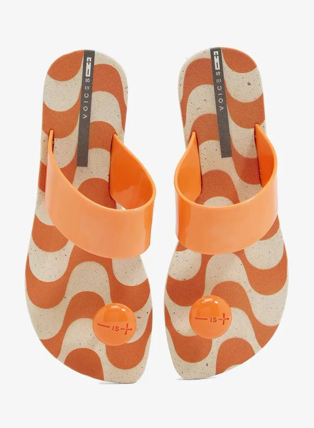 Look Copacabana Women's Printed Sole Single Strap Sandals Beige/Yellow – image 4