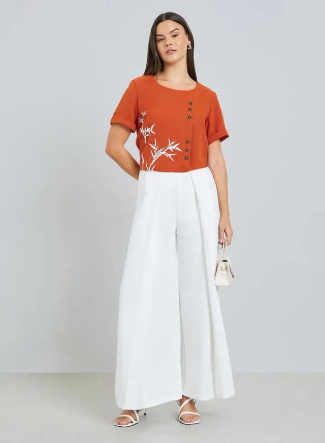 Pleated Wide-Leg Trousers White – image 4