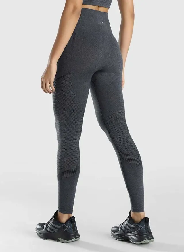 Seamless Leggings with Pockets – image 2