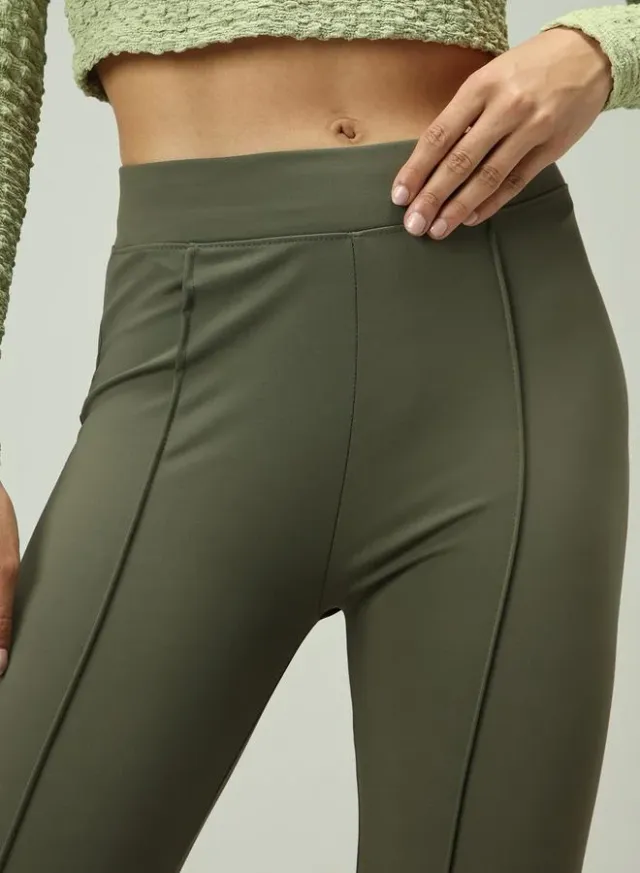 Fitted Flared Leggings Olive – image 5