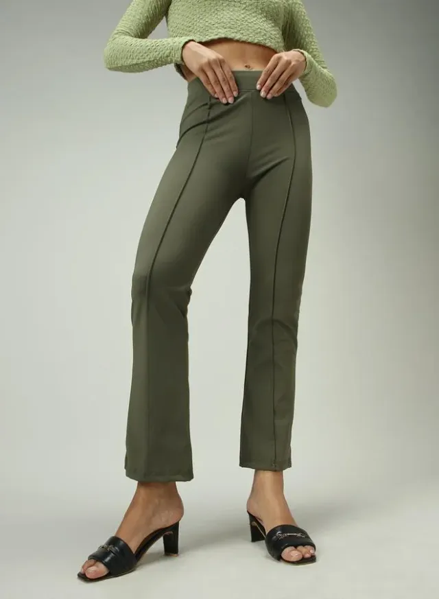 Fitted Flared Leggings Olive – image 6