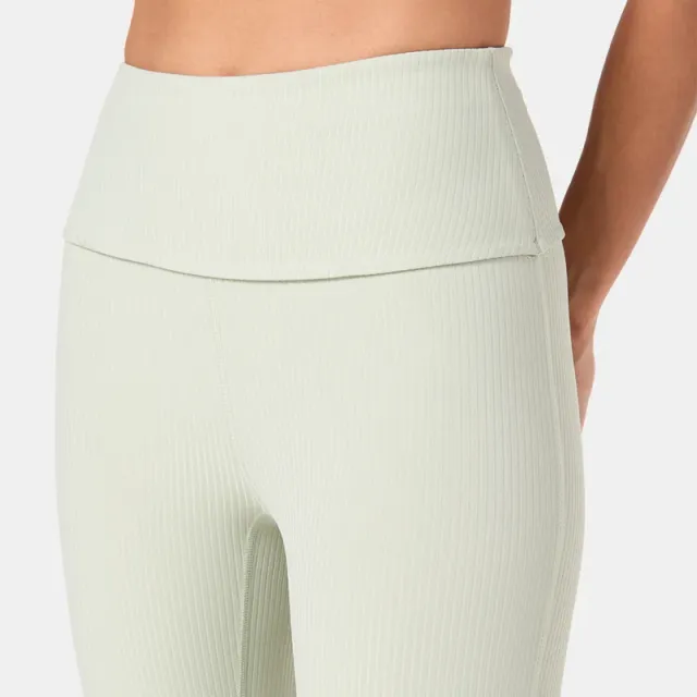 Women's Flared Leggings – image 4