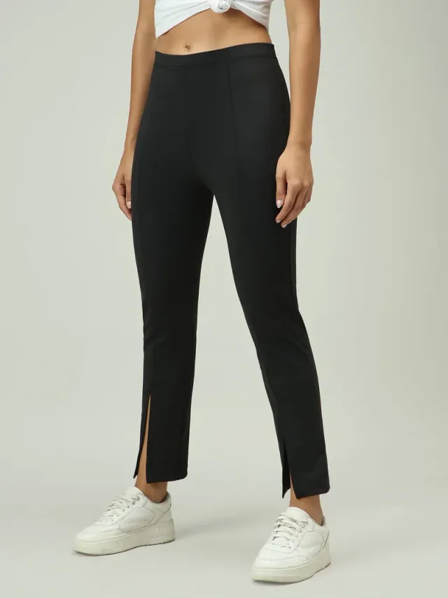 Front Slit Leggings Black – image 5