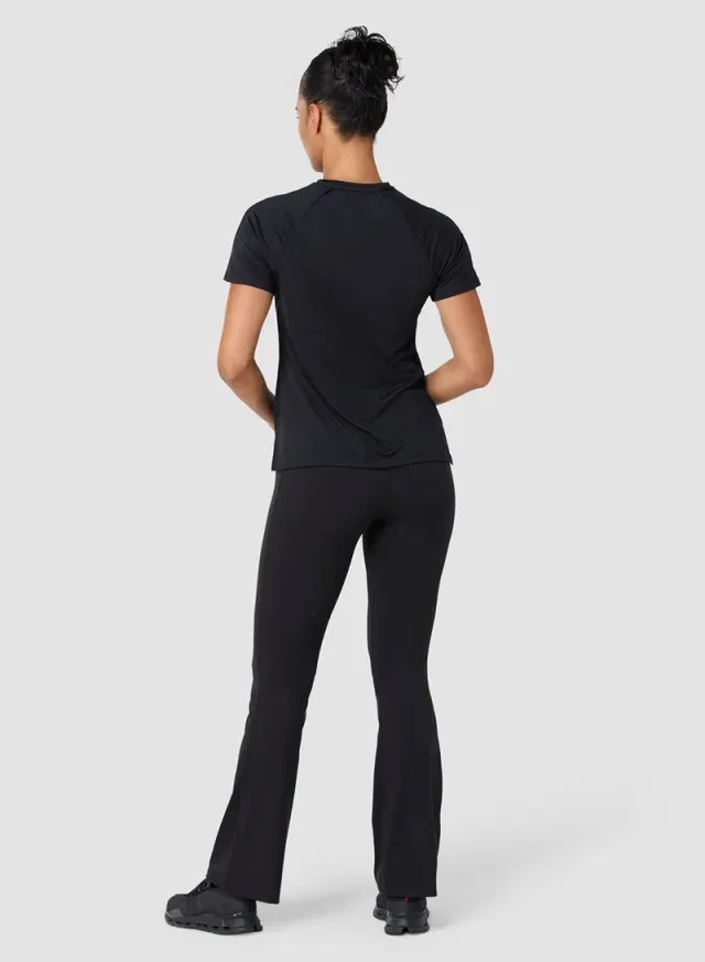 Weightless Training T-Shirt – image 4