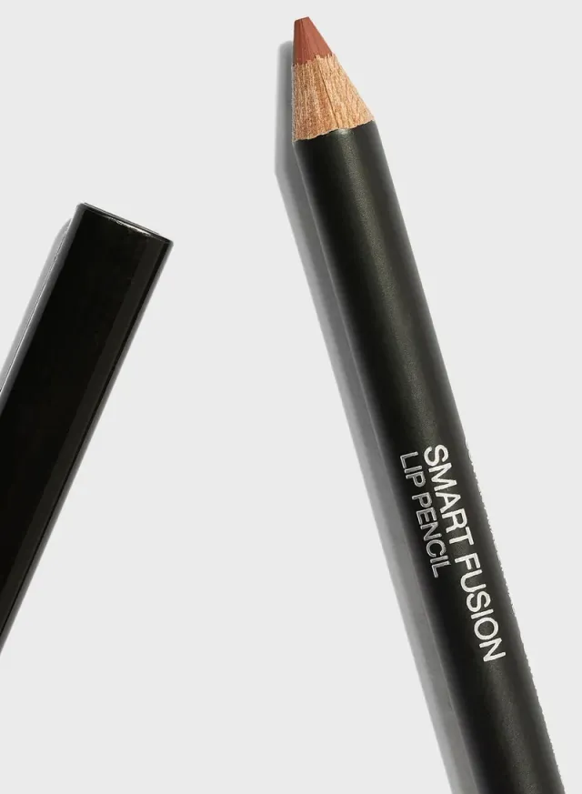 Lip Pencil in Colour 33 - Rich Creamy Texture, Full Coverage – image 2