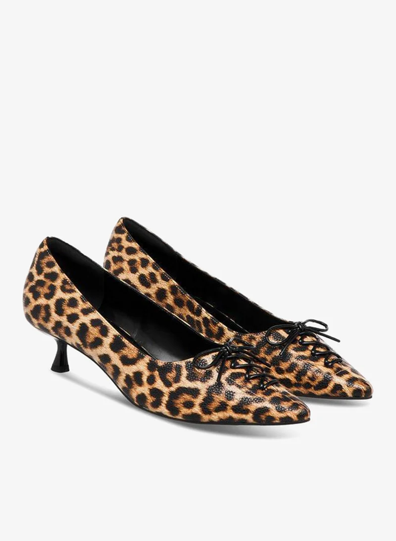 Women's Slip-On Kitten Heel Pumps