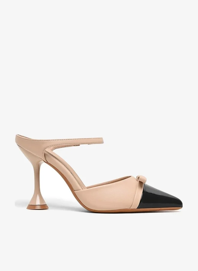 Two-Toned High-Heel Pointed Shoe
