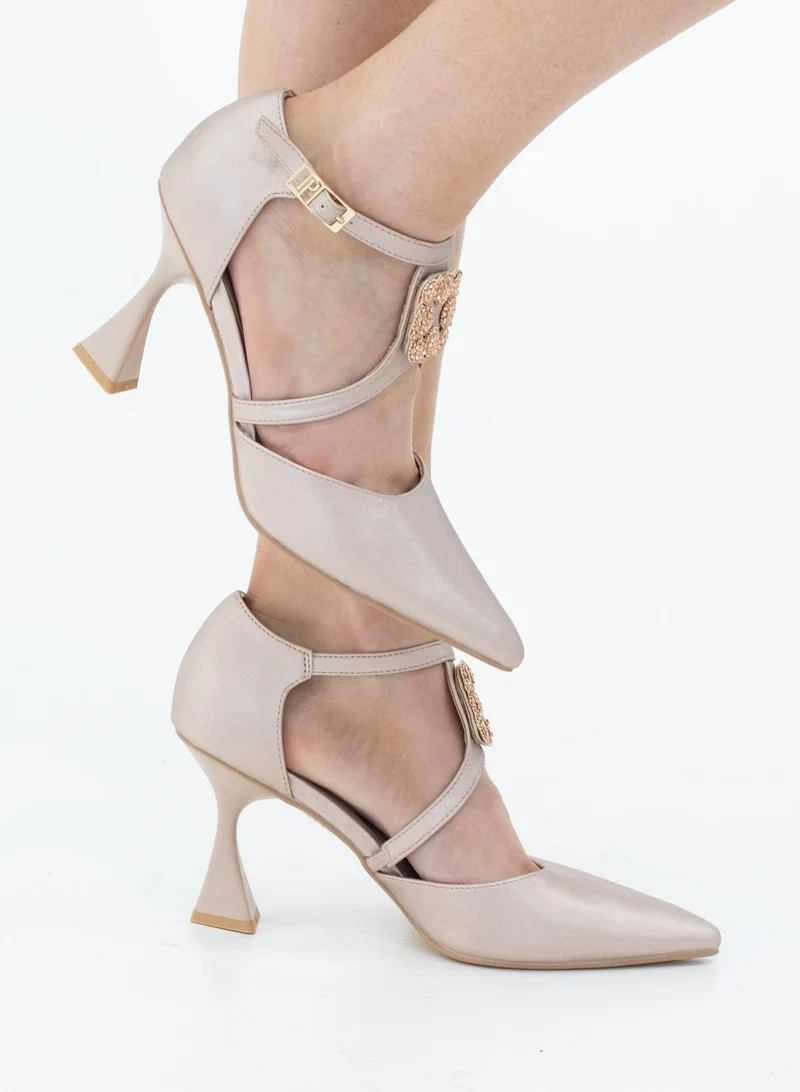 Vaila Satin Pointed Toe 9cm Heel Cross Strap Champagne