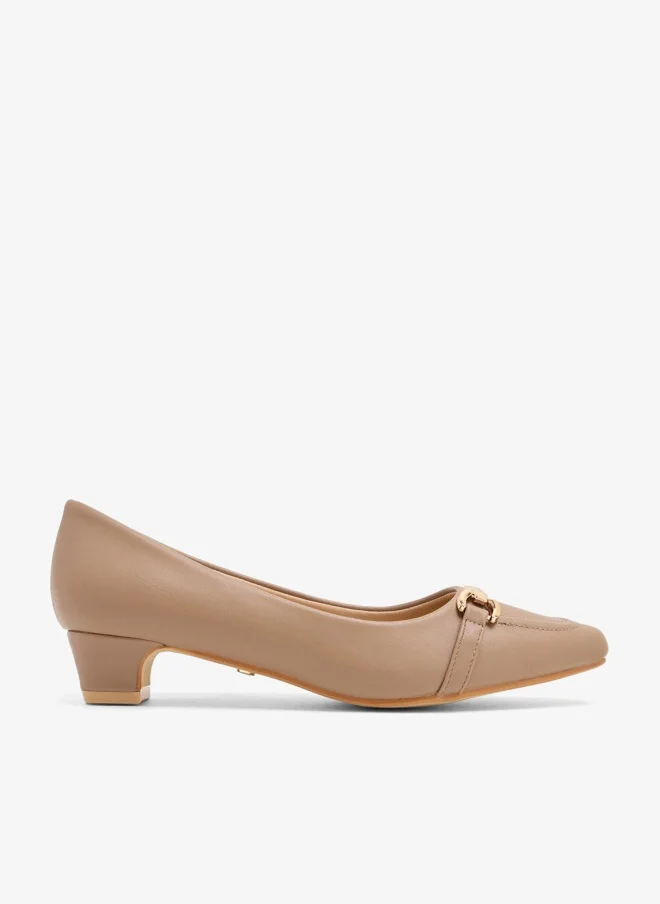 Lucia Re-Pumps