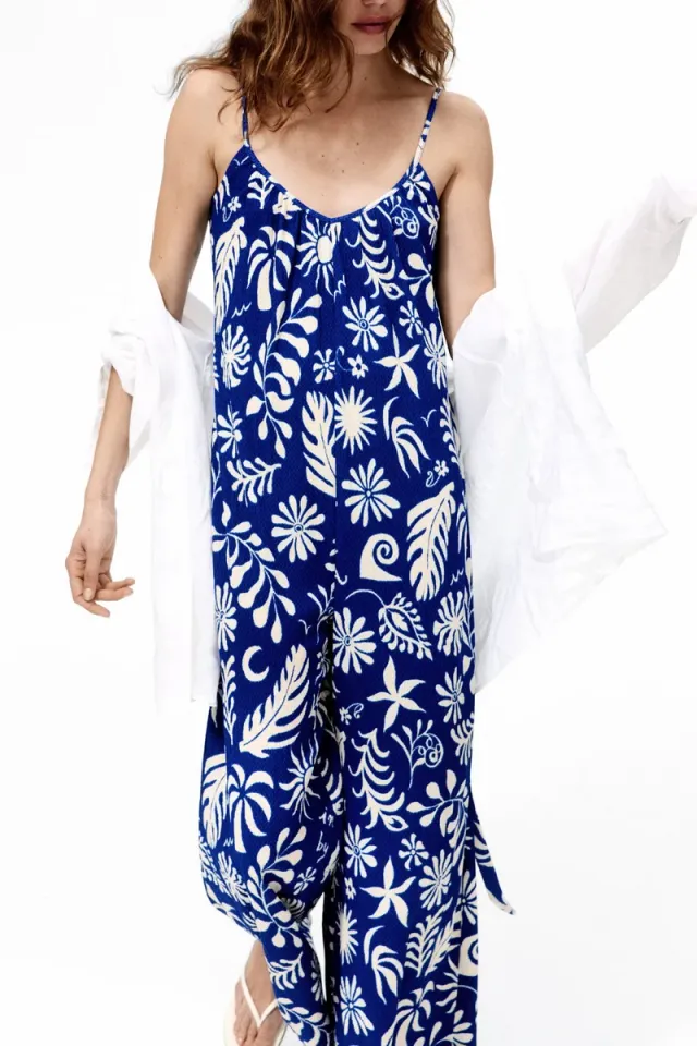 Blue Bright Textured V-Neck Sleeveless Tie-Belt Jumpsuit for Women – image 3
