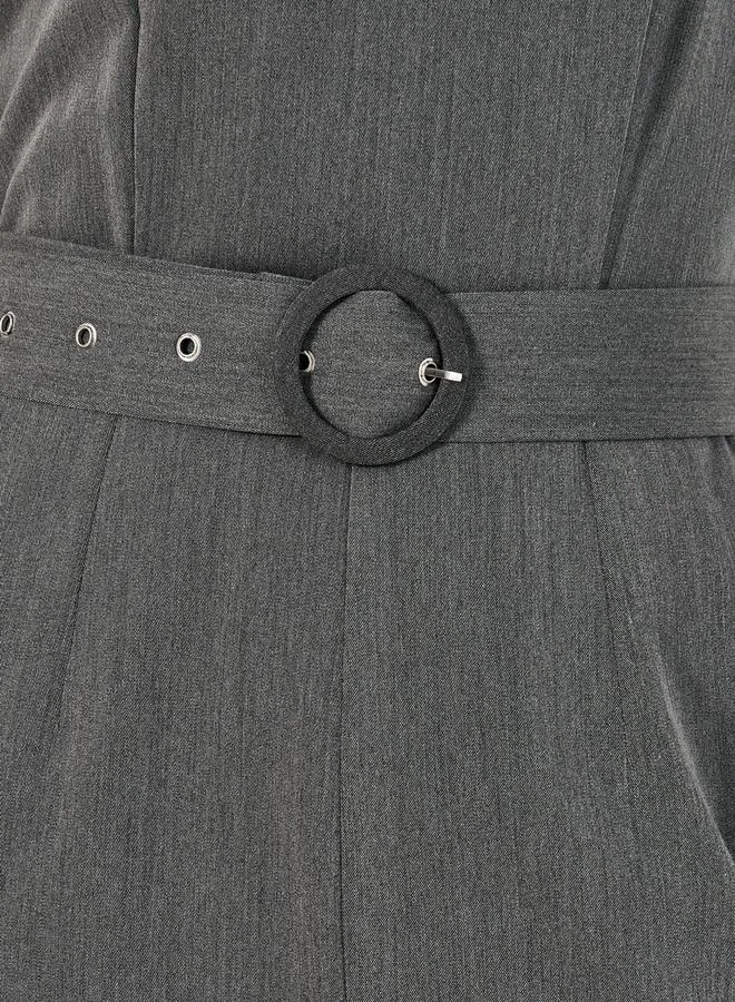 جمبسوت بلا أكمام بحزام بلون سادة