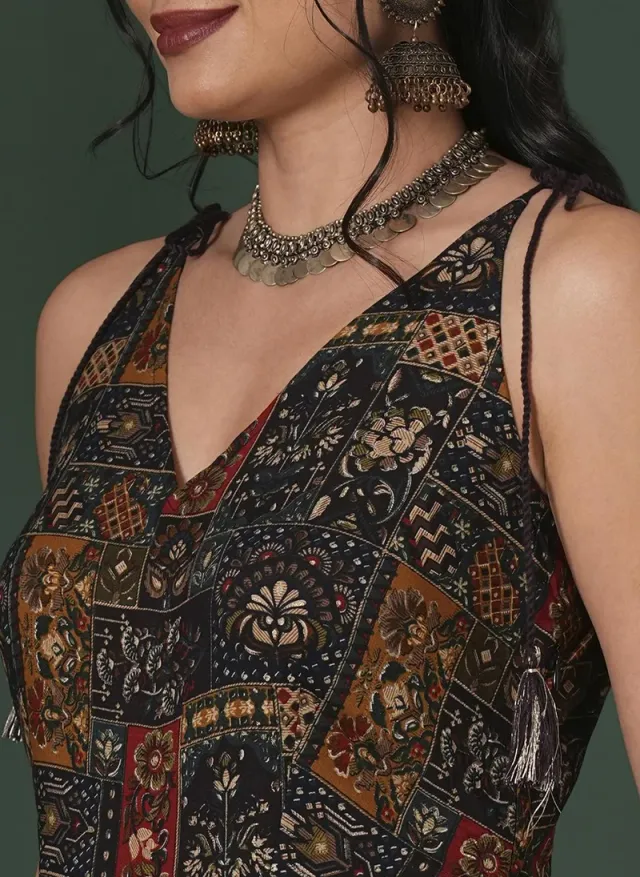 Women's Ethnic Floral Print Jumpsuit with V-Neck and Tassel Tie-Up Straps – image 5