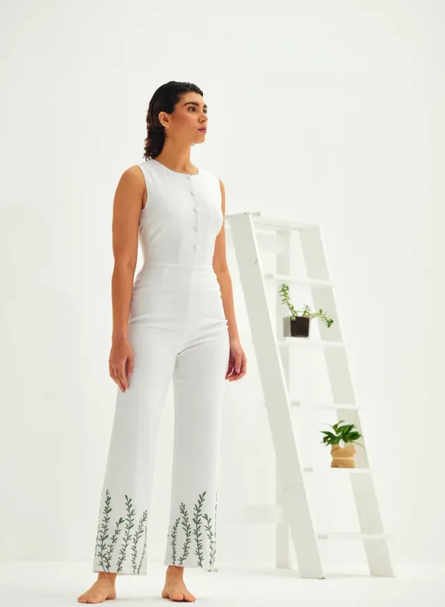 Sleeveless High-Collar Linen Jumpsuit with Flared Ankle-Length Pants – image 4