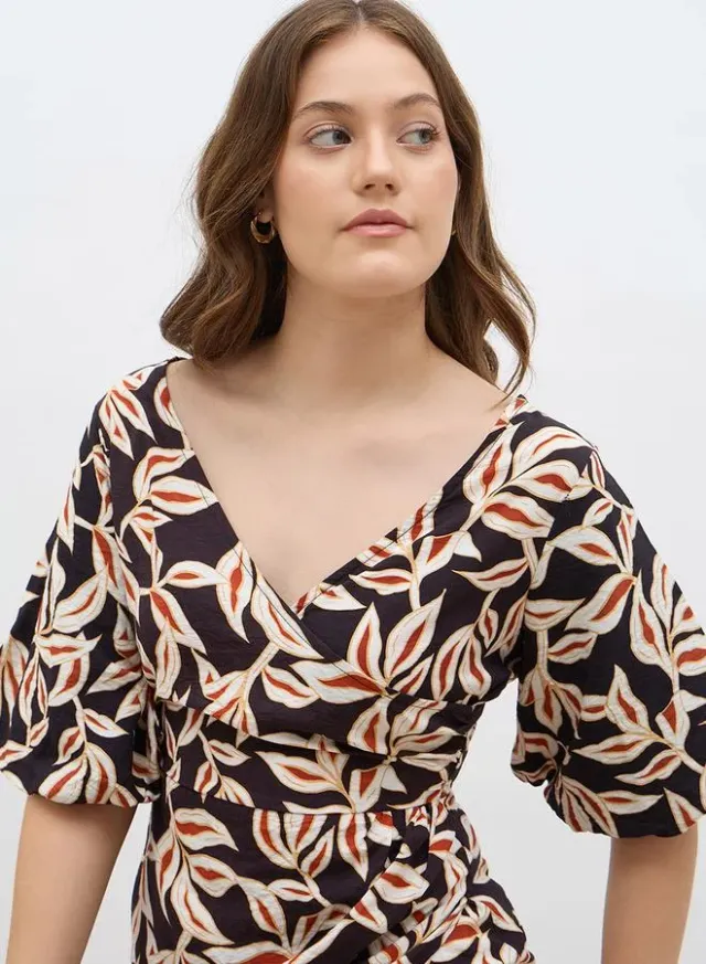 Floral Print Puff Sleeve Wrap Knee Length Dress – image 4
