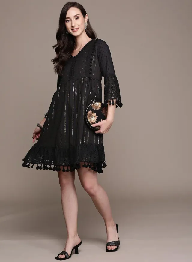 Midi Fit and Flare Dress with Three-Fourth Sleeves - Blue – image 5